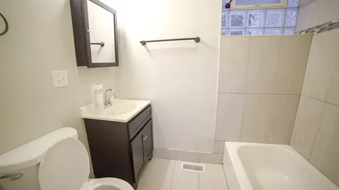 1322 West 18th Place Chicago IL 60608