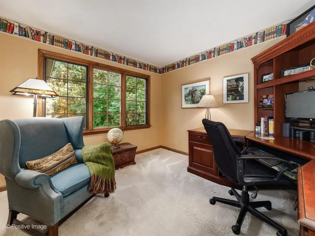 1381 Champion Forest Court Wheaton IL 60187