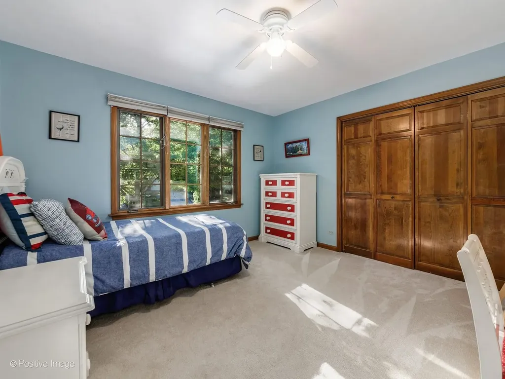 1381 Champion Forest Court Wheaton IL 60187