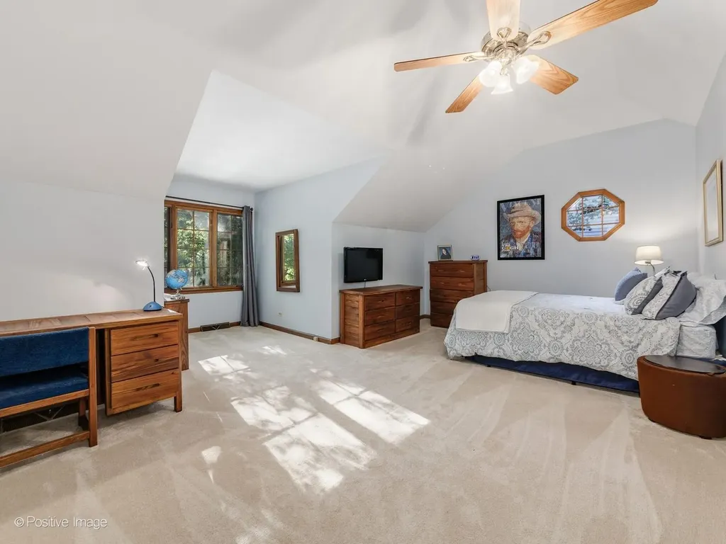 1381 Champion Forest Court Wheaton IL 60187