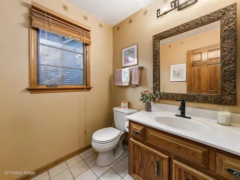 1381 Champion Forest Court Wheaton IL 60187