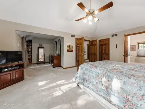 1381 Champion Forest Court Wheaton IL 60187