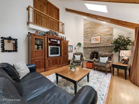 1381 Champion Forest Court Wheaton IL 60187