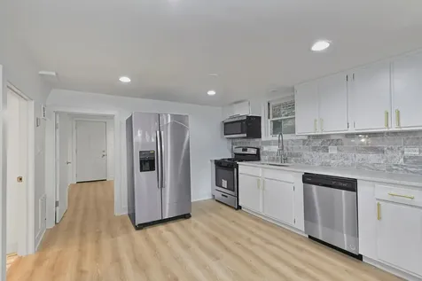 2735 North Mozart Street Chicago IL 60647
