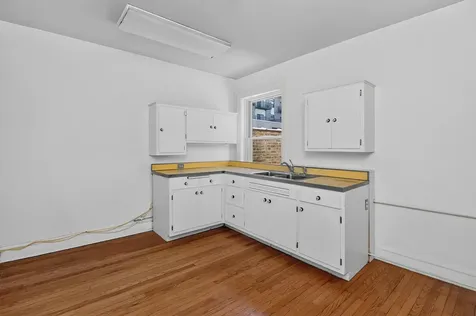 438 North Main Street Glen Ellyn IL 60137