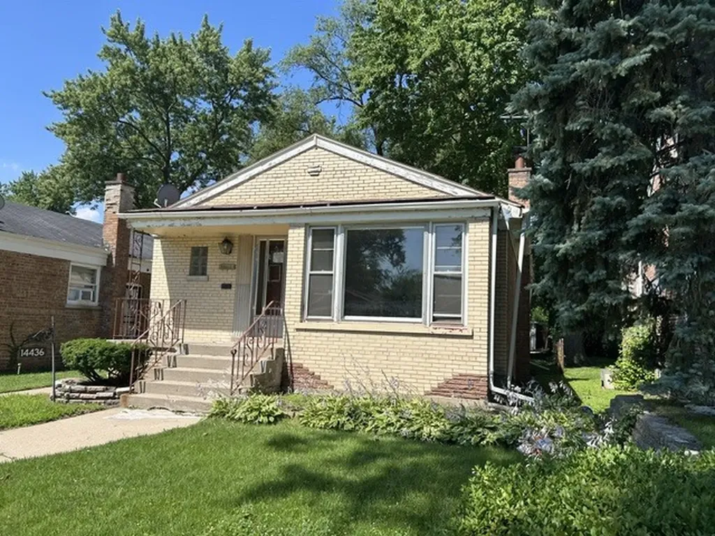 14436 South Michigan Avenue Riverdale IL 60827