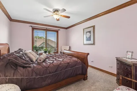 17022 Marilyn Drive Tinley Park IL 60477
