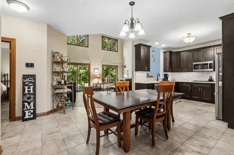 17022 Marilyn Drive Tinley Park IL 60477
