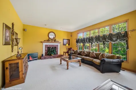 13609 South Parker Road Homer Glen IL 60491