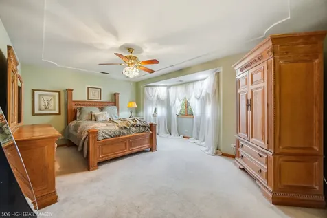 13609 South Parker Road Homer Glen IL 60491