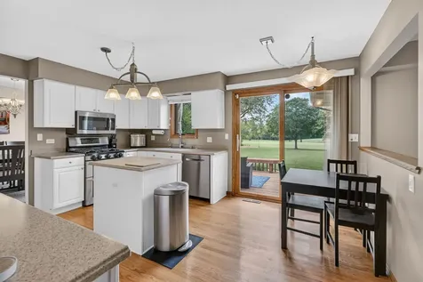3305 West Nettle Creek Drive Morris IL 60450