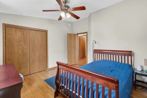 3305 West Nettle Creek Drive Morris IL 60450