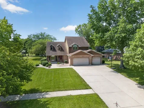 3305 West Nettle Creek Drive Morris IL 60450