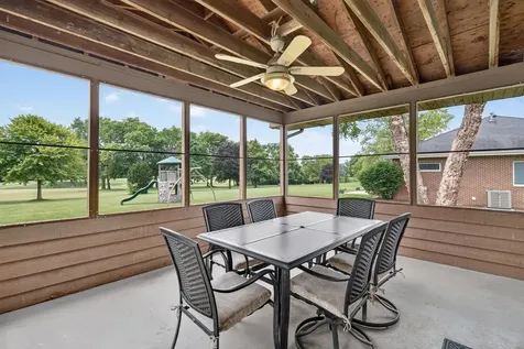 3305 West Nettle Creek Drive Morris IL 60450