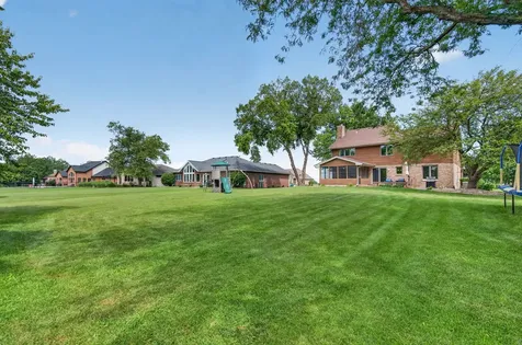 3305 West Nettle Creek Drive Morris IL 60450