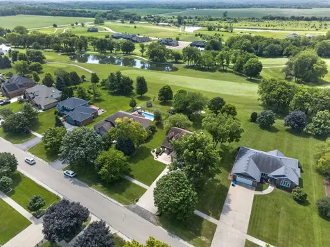 3305 West Nettle Creek Drive Morris IL 60450