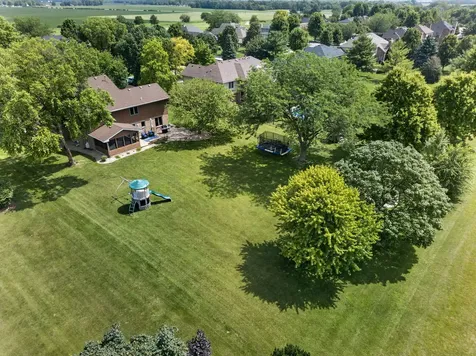 3305 West Nettle Creek Drive Morris IL 60450