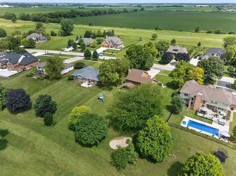 3305 West Nettle Creek Drive Morris IL 60450