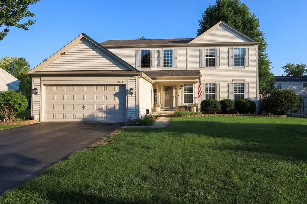 25133 West Gates Lane Plainfield IL 60585