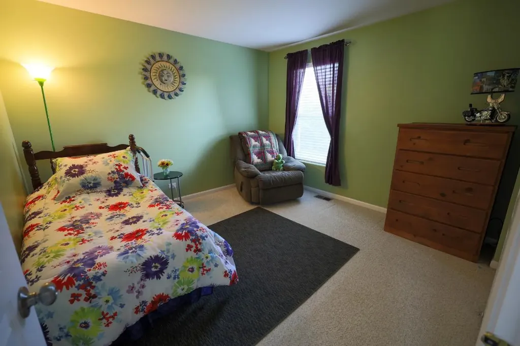 25133 West Gates Lane Plainfield IL 60585