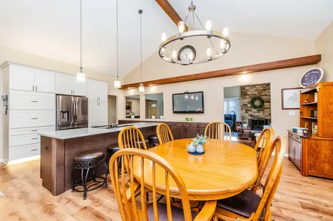 1312 North River Road Mount Prospect IL 60056