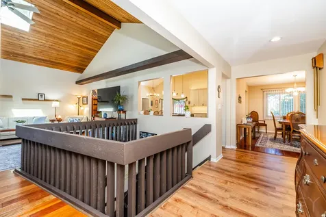 1312 North River Road Mount Prospect IL 60056