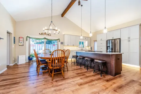 1312 North River Road Mount Prospect IL 60056