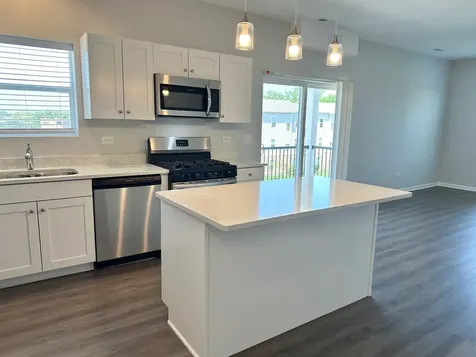 855 East Main Street East Dundee IL 60118