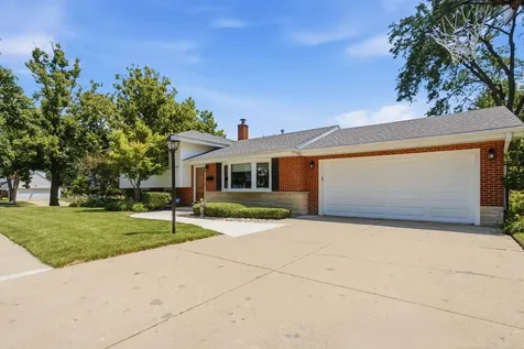 1125 61ST Street Downers Grove IL 60516