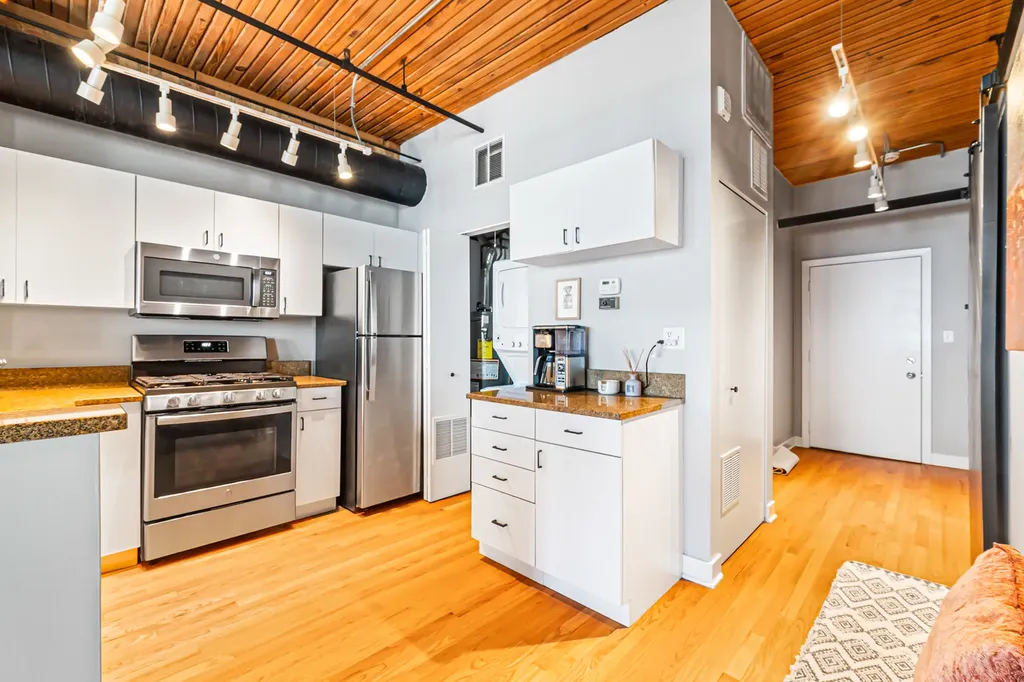 411 West Ontario Street Chicago IL 60654