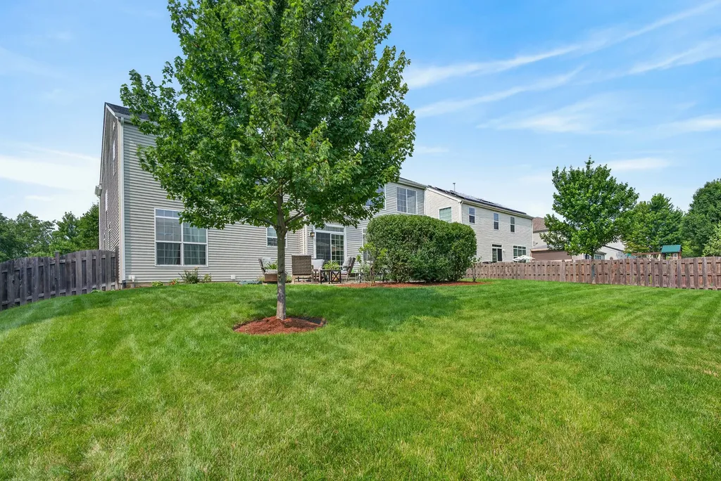 10761 Allegheny Pass Huntley IL 60142