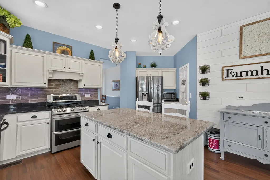 10761 Allegheny Pass Huntley IL 60142