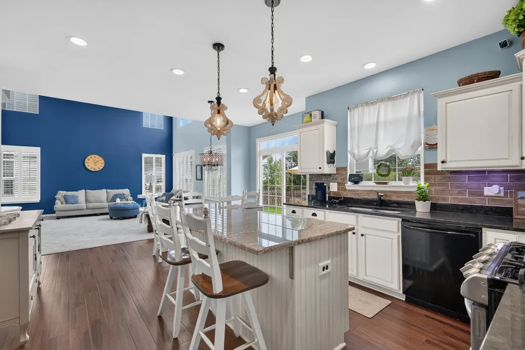 10761 Allegheny Pass Huntley IL 60142