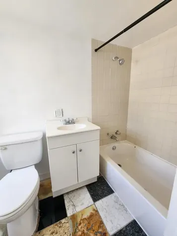 2646 West Cullerton Street Chicago IL 60608