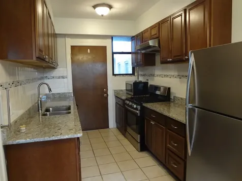 5463 South Ingleside Avenue Chicago IL 60615