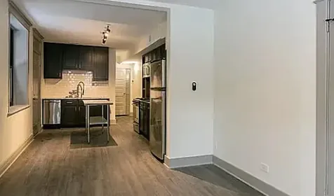 2133 West Crystal Street Chicago IL 60622