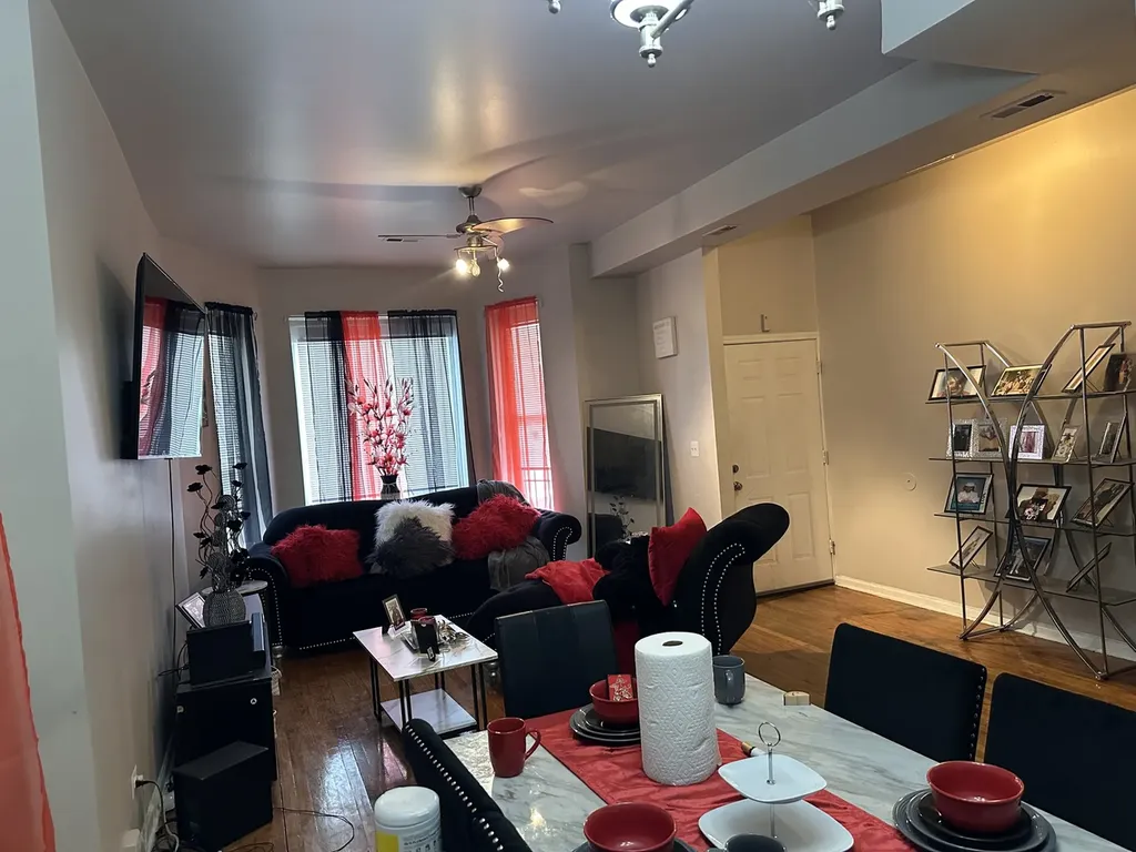 4146 West Jackson Boulevard Chicago IL 60624