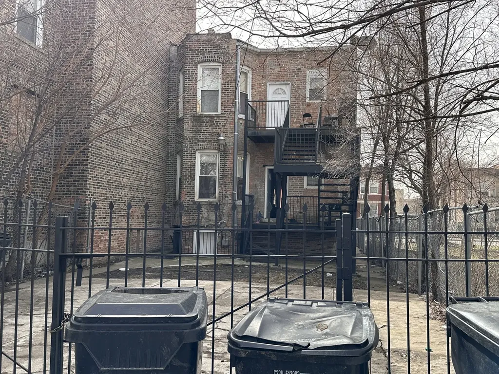 4146 West Jackson Boulevard Chicago IL 60624