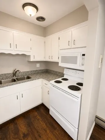 336 Lathrop Avenue Forest Park IL 60130