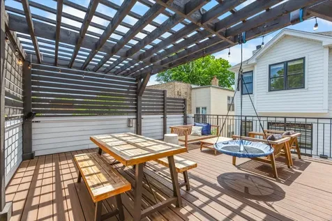 4123 North Oakley Avenue Chicago IL 60618