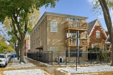 2623 West Arthur Avenue Chicago IL 60645