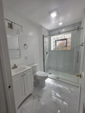 2623 West Arthur Avenue Chicago IL 60645