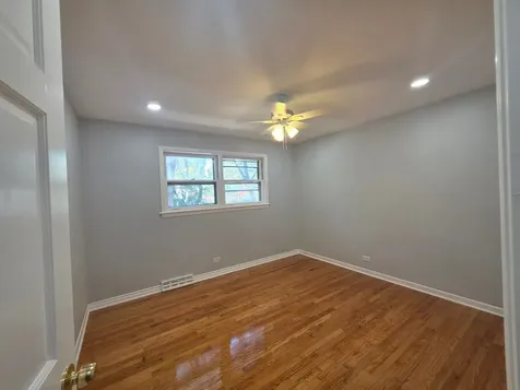 2623 West Arthur Avenue Chicago IL 60645