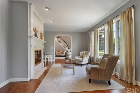 26694 North Longmeadow Circle Mundelein IL 60060