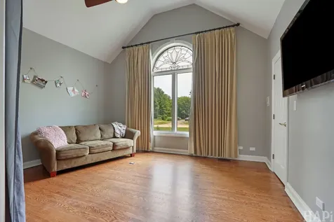 26694 North Longmeadow Circle Mundelein IL 60060