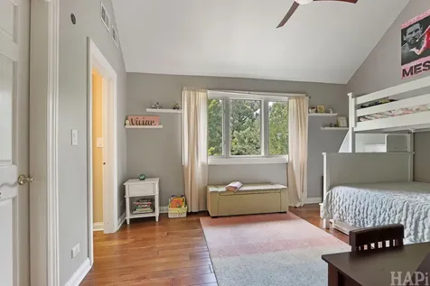 26694 North Longmeadow Circle Mundelein IL 60060