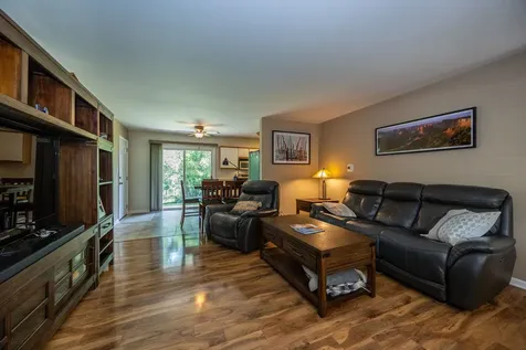 2818 Limerick Drive Cary IL 60013
