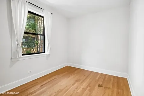 7635 North Greenview Avenue Chicago IL 60626