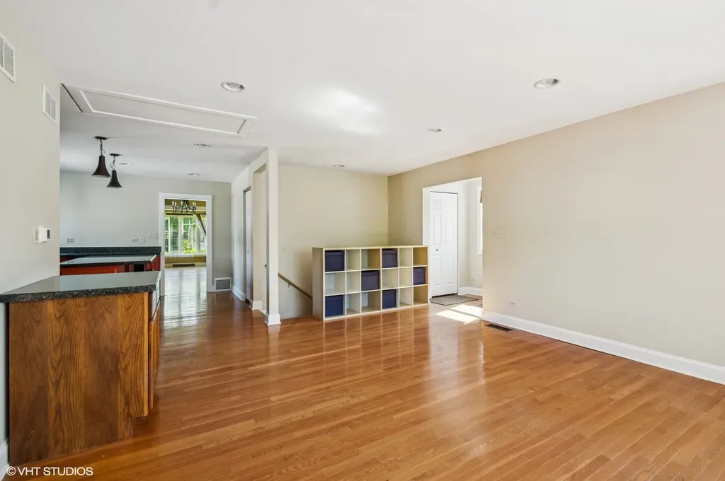 344 West Maple Street Lombard IL 60148