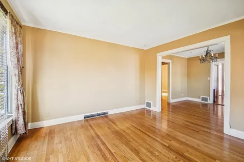 344 West Maple Street Lombard IL 60148